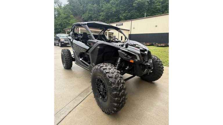 Can-Am Maverick X3 X RS Turbo RR