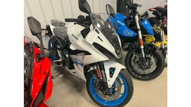 Suzuki GSX 8R
