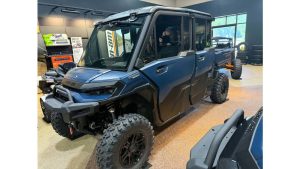 Can-Am DEFENDER MAX LIMITED CAB HD11 side-by-side for sale