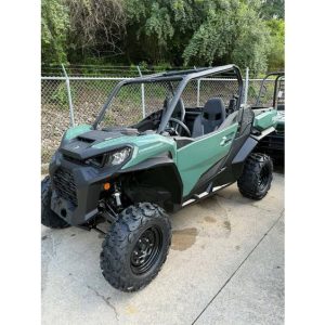 Can-Am COMMANDER DPS 700 side-by-side for sale